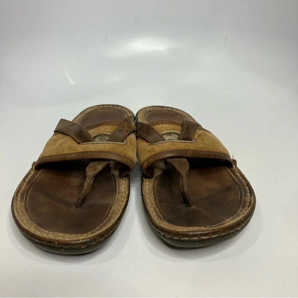 UGG Matala sandals brown & tan leather flip flops shearling lined women’s size 7